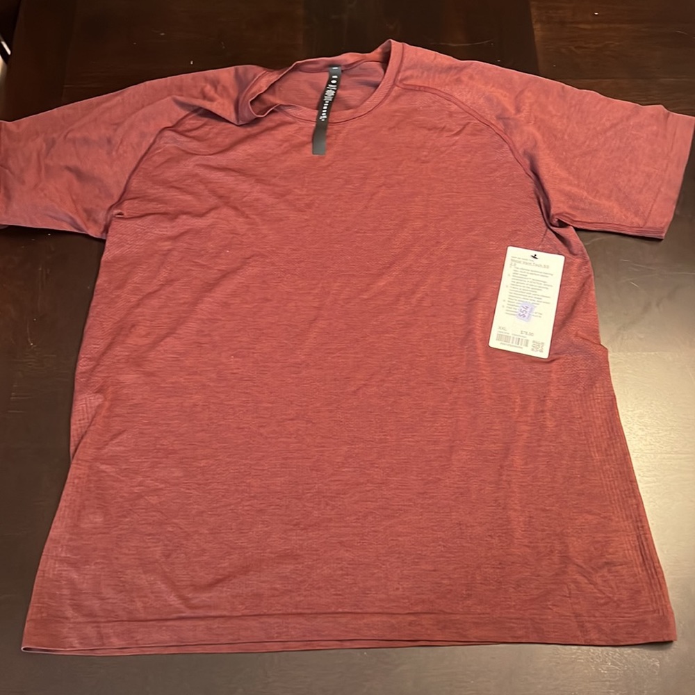 XXL Men’s Vent Tech Red Shirt